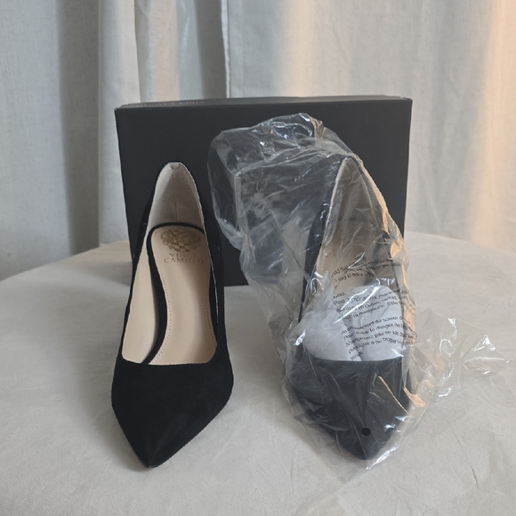 Vince Camuto Black Suede Heels - Picture 3 of 7